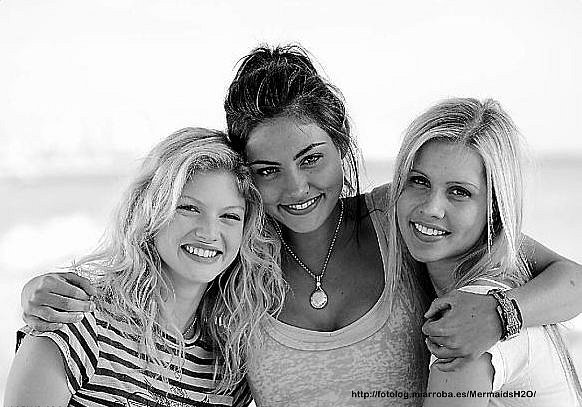 Rikki Cleo y Emma (Cariba, Phoebe and Claire)