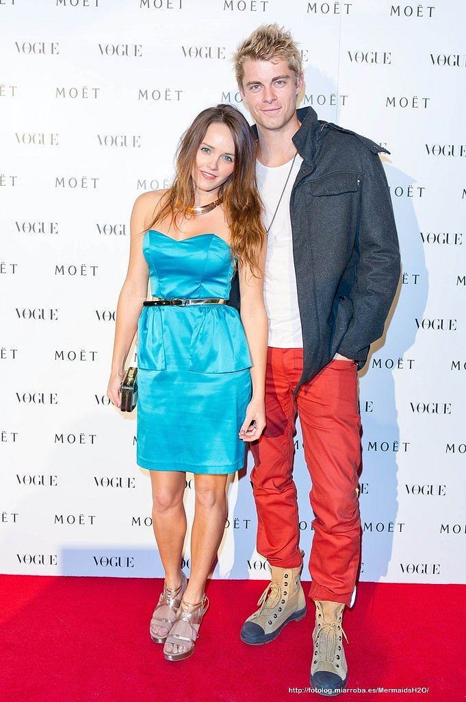 Luke Mitchell en el evento Vogue's Fashion Film...