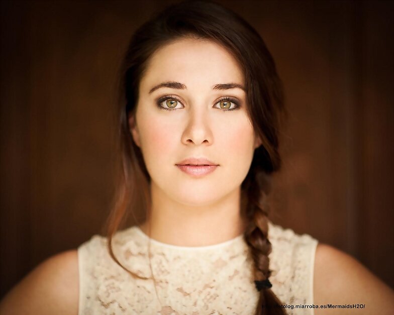 Gemma Forsyth interpreta a Evie en Mako Mermaids