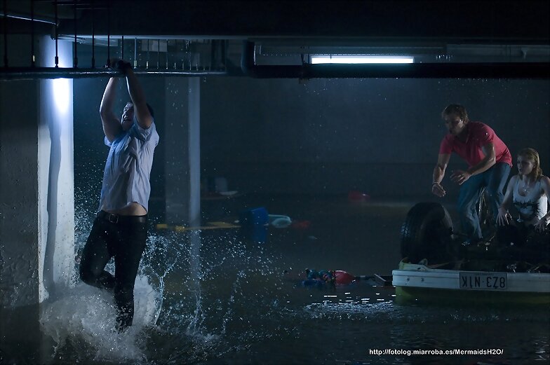 Still de 'Bait 3D' de Cariba Heine como Heather
