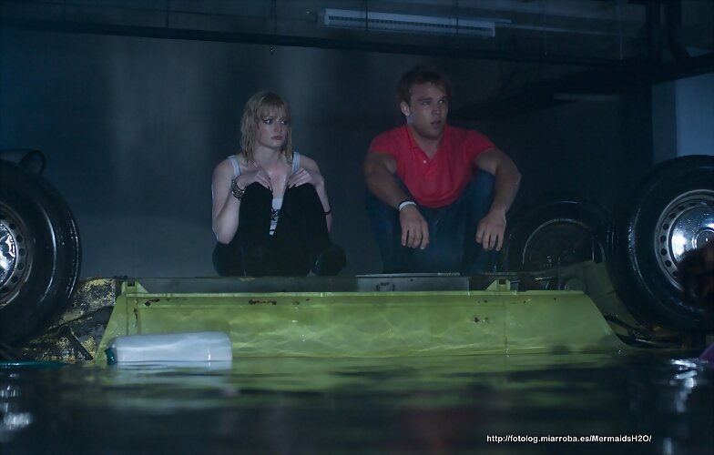 Still de 'Bait 3D' de Cariba Heine como Heather