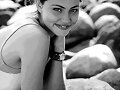 Cleo Sertori (Phoebe Tonkin)