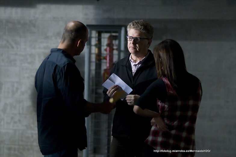 Behind the Scenes 'Bait 3D' de Phoebe Tonkin
