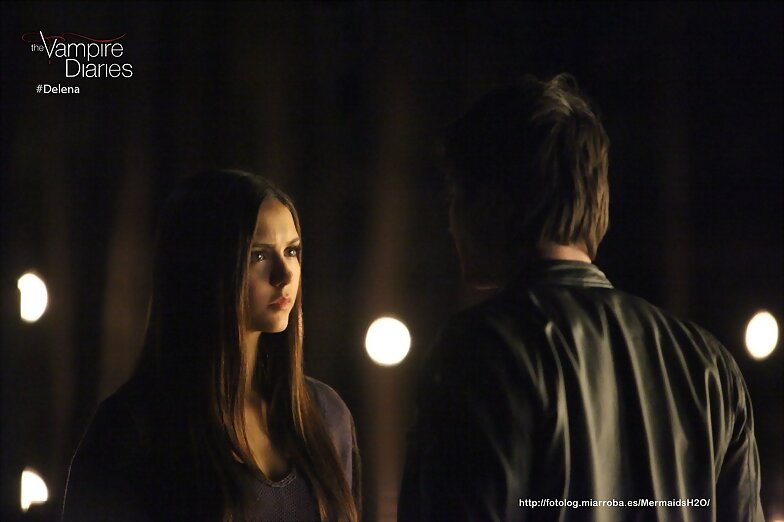 Crónicas Vampíricas 4x11 Catch me If You Can