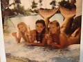 Cariba Heine, Phoebe Tonkin y Indiana Evans en H2O