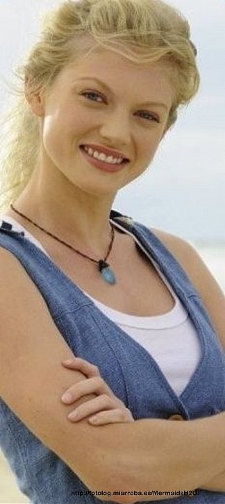 Rikki Chadwick (Cariba Heine)