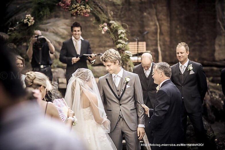 Boda Luke Mitchell & Rebecca Breeds | 5 Enero 2013