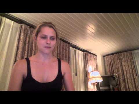Video YourZenLife - Phoebe Tonkin &amp; Teresa Palmer