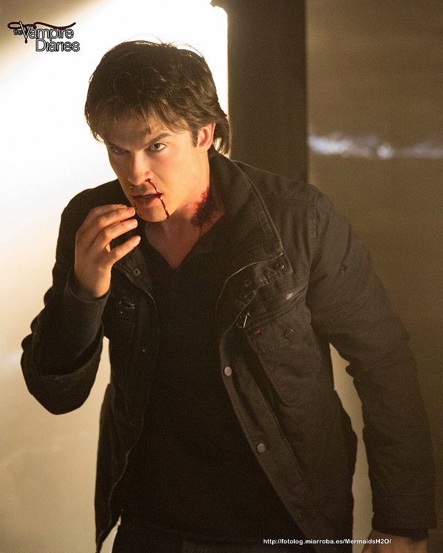 Crónicas Vampíricas 4x14 Down The Rabbit Hole