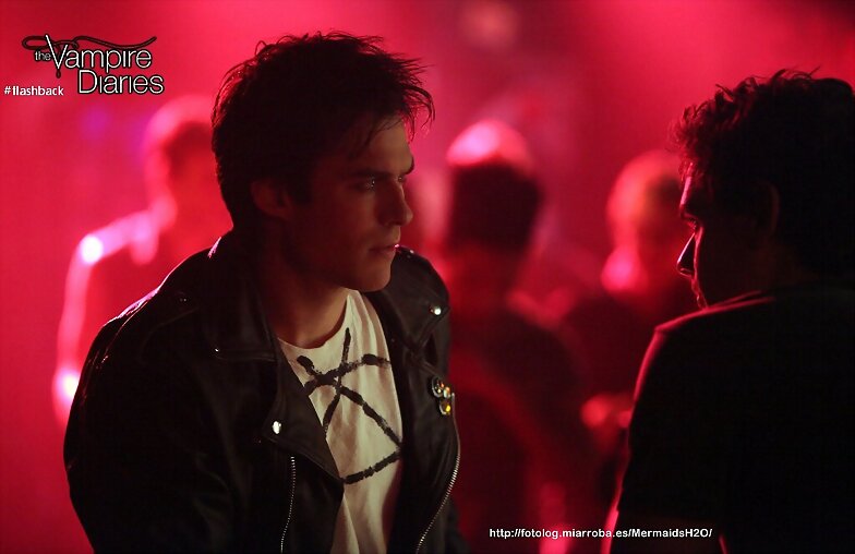 Crónicas Vampíricas 4x17 Because The Night