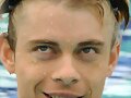 Luke Mitchell (Will en H2O)