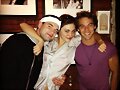 Phoebe Tonkin con unos amigos de &#039;Bait 3D&#039;
