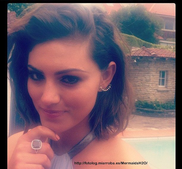 Phoebe Tonkin