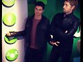 BTS photoshoot Luke Mitchell para Tomorrow People