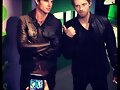 BTS photoshoot Luke Mitchell para Tomorrow People