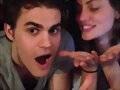 Phoebe Tonkin en el cumplea&ntilde;os de Paul Wesley