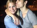 Claire Holt en la fiesta cumplea&ntilde;os de Paul Wesley