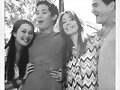 Gemma Forsyth y Chai Romruen en el set