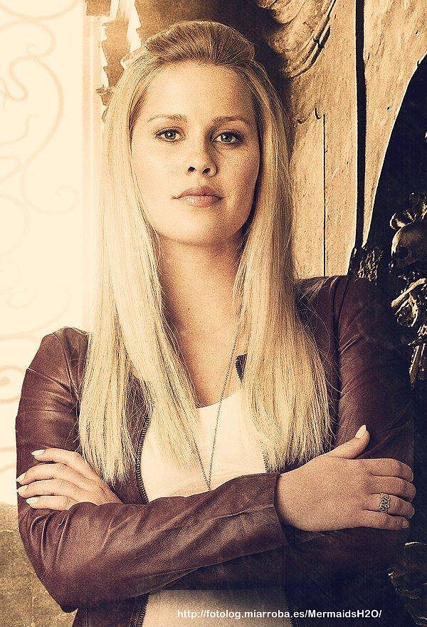 Foto promocional de Claire Holt en The Originals