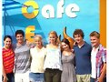 El cast de Mako Mermaids