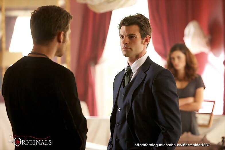 The Originals 1x01 Always and Forever