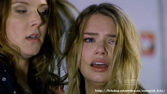 Indiana Evans en la película Cops L.A.C