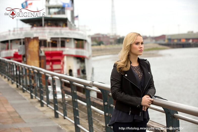 Claire en The Originals -1x08 The River in Reverse