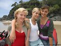 H2O Just Add Water: Cariba, Claire y Phoebe