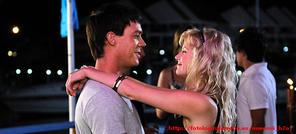 Zane y Rikki enamorados
