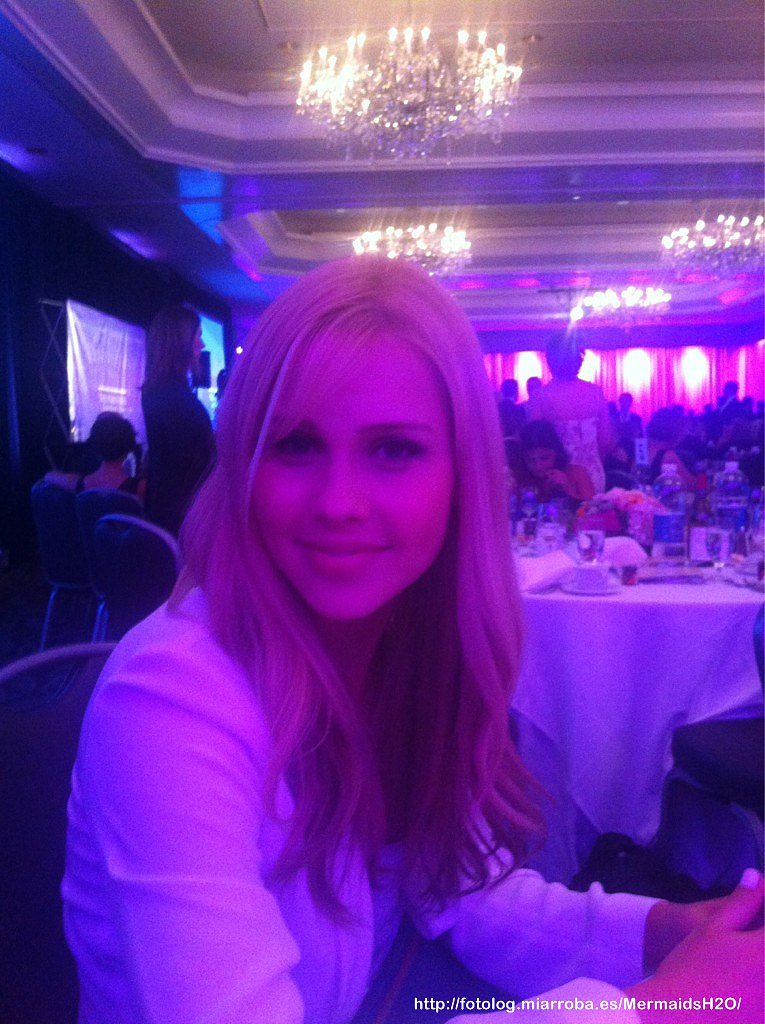 Claire Holt en un evento