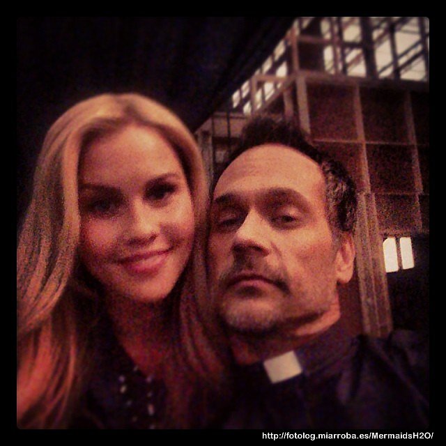 Claire Holt en el set de The Originals