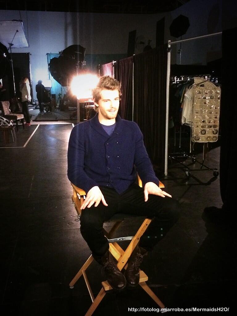 Luke Mitchell entrevista The Tomorrow People