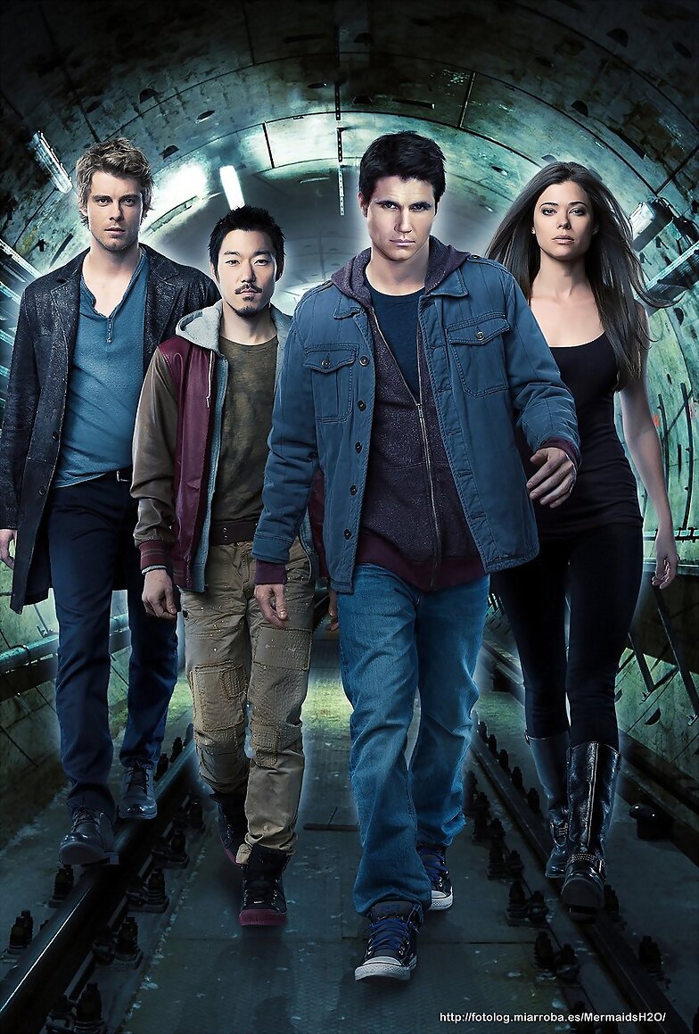 Promocional Luke Mitchell en The Tomorrow People