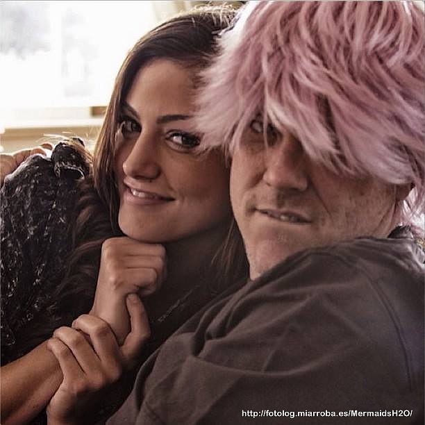 Phoebe Tonkin en el set de The Originals