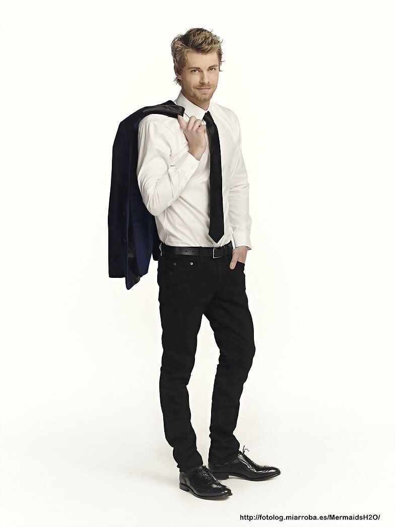 Promocional Luke Mitchell para The Tomorrow People