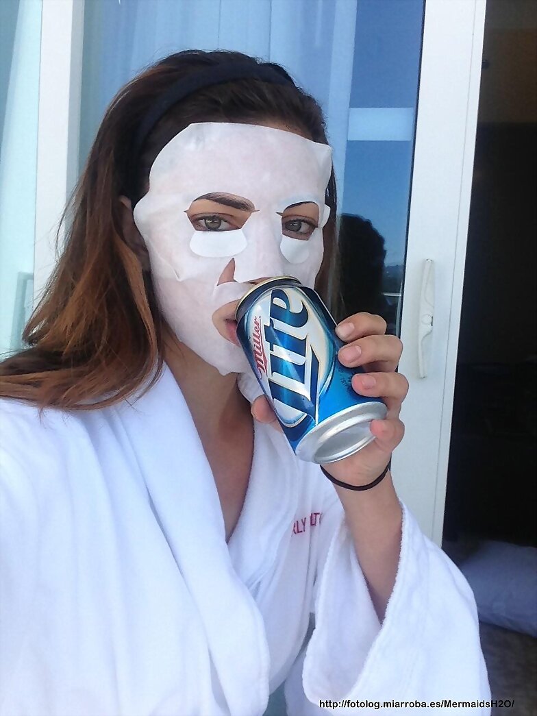 Phoebe Tonkin