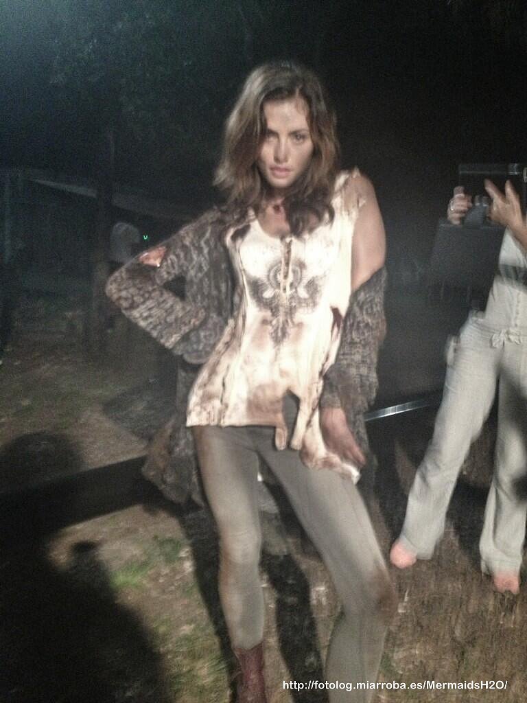 Phoebe Tonkin en el set del ep1x04 The Originals
