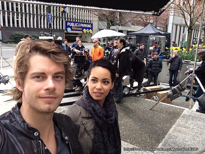 BTS de Luke Mitchell en The Tomorrow People