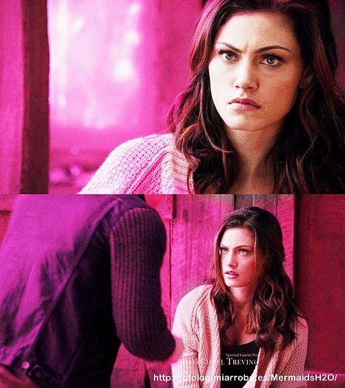 Phoebe Tonkin en el episodio 1x07 de The Originals