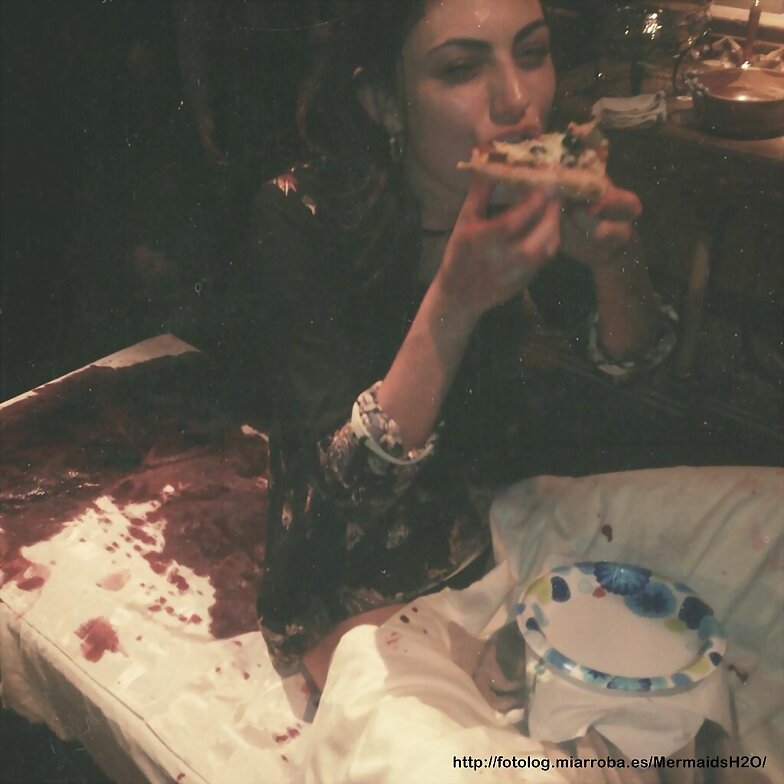 BTS de Phoebe Tonkin en el ep1x22 de The Originals