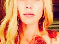 Behind the scenes Claire Holt en The Originals