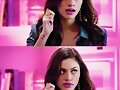 Phoebe Tonkin como Hayley en The Originals
