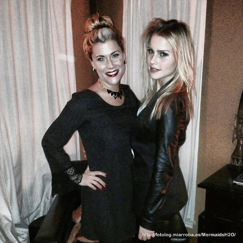 Claire Holt con Annabel Gualazzi