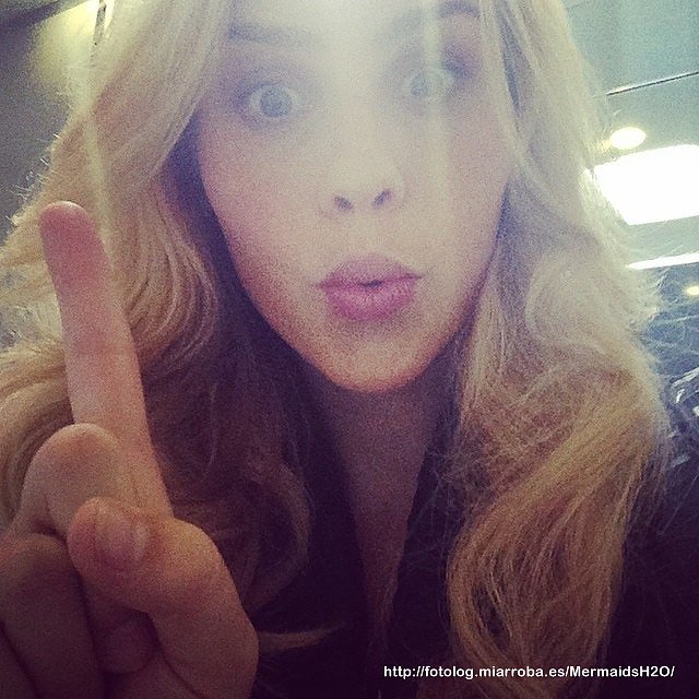 Claire Holt alcanza 1 millón seguidores instagram