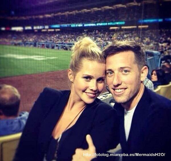 Claire Holt con su novio Matt Kaplan