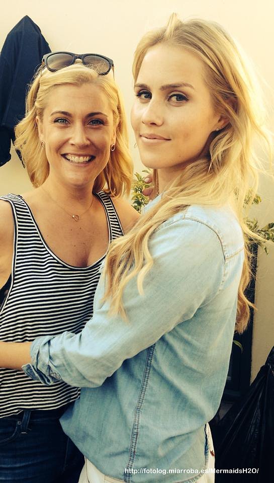 Claire Holt con su amiga Annabel Gualazzi