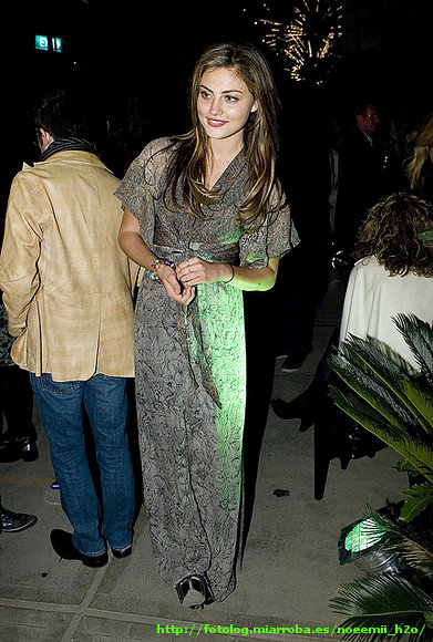 Phoebe Tonkin - Biennale of Sydney