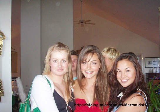 Phoebe Tonkin
