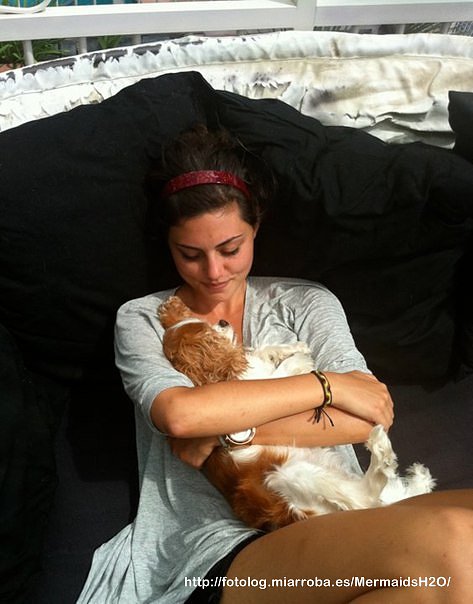 Phoebe Tonkin