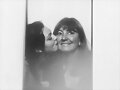 Phoebe Tonkin con su madre Jane Tonkin